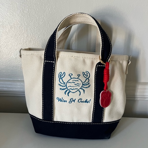 Lands' End Handbags - Lands end boat and tote